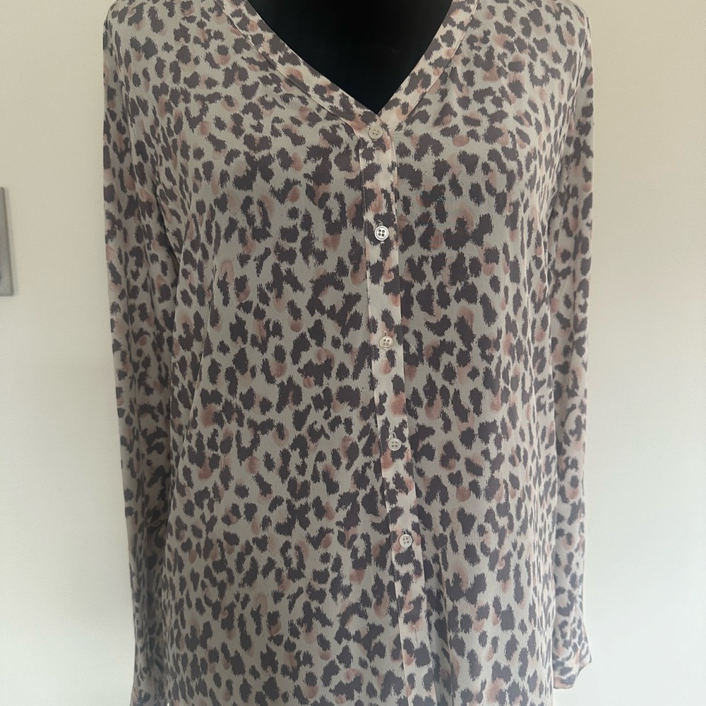 Joie Satin blouse, leopard print, pink and purple blush colors, button down, XS
